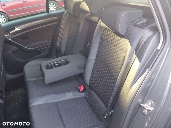 Volkswagen Golf Variant 2.0 TDI SCR DSG Join - 4