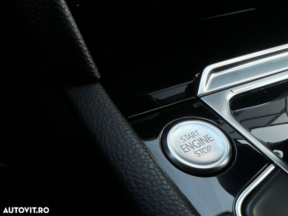 Volkswagen Passat - 18