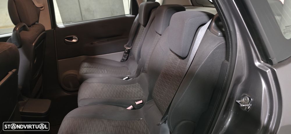 Renault Scénic 1.5 dCi Privilège Luxe - 10