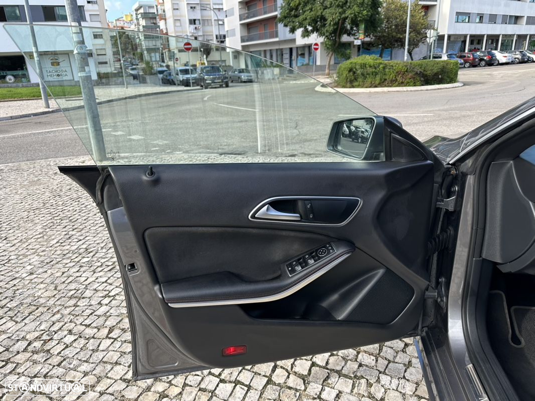 Mercedes-Benz CLA 220 d Shooting Brake AMG Line Aut. - 15