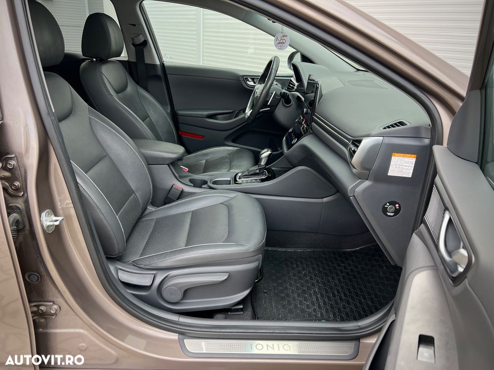 Hyundai IONIQ Plug-in-Hybrid 1.6 GDI Premium - 10