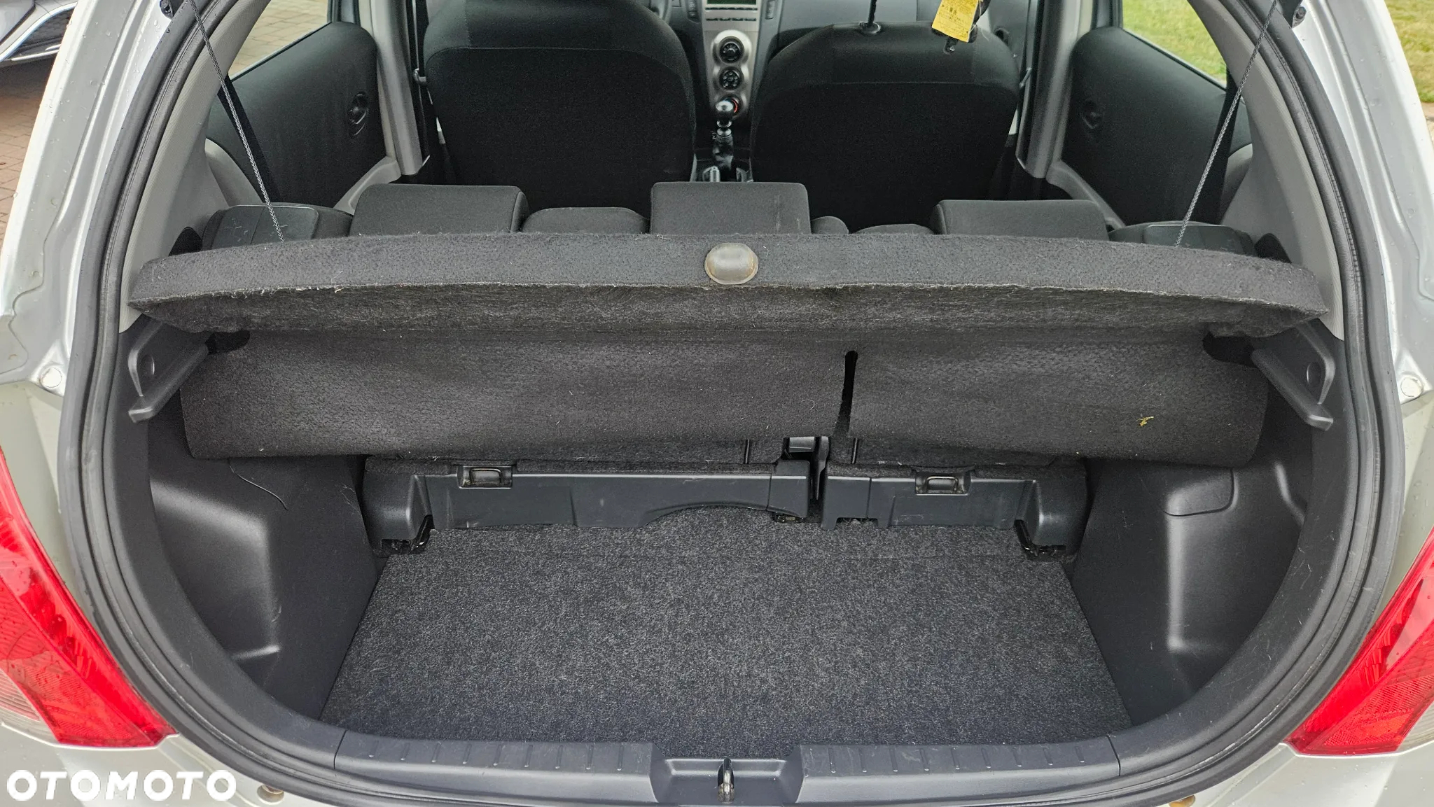 Toyota Yaris - 14