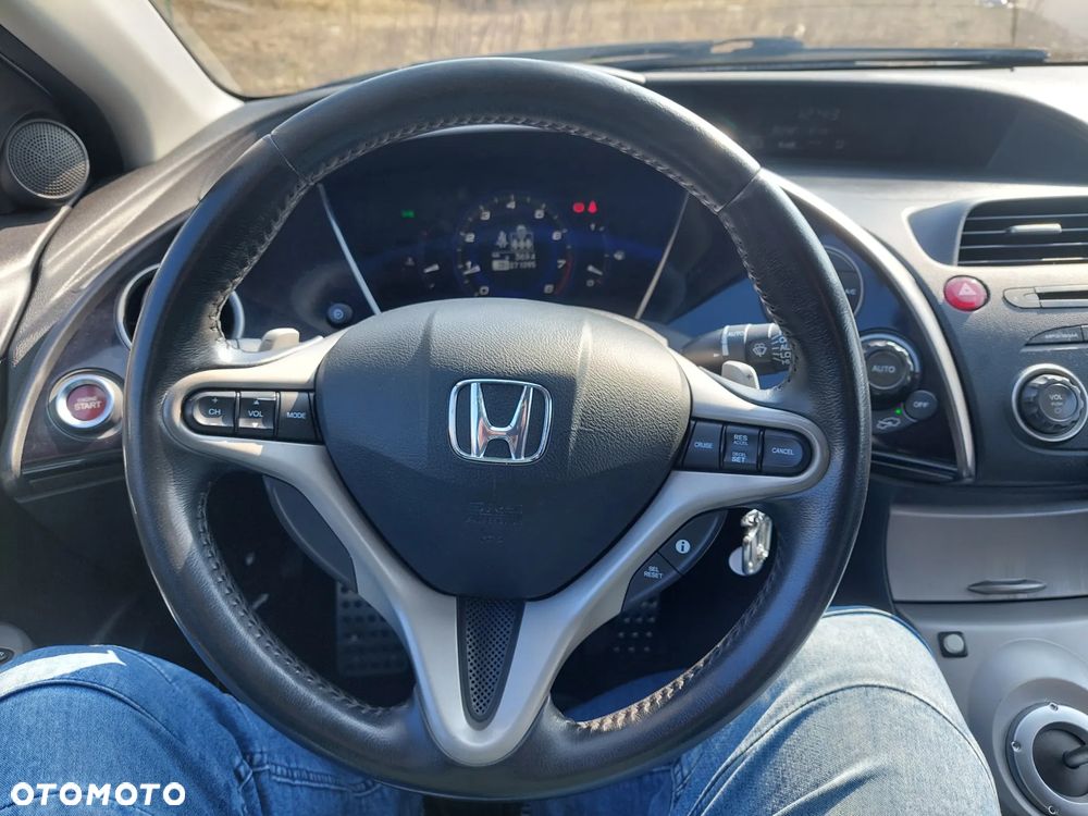 Honda Civic 1.8i-VTEC Automatik Executive - 12