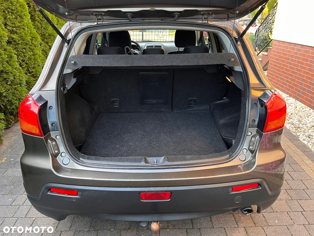 Mitsubishi ASX 1.6 2WD 35 Jahre - 11