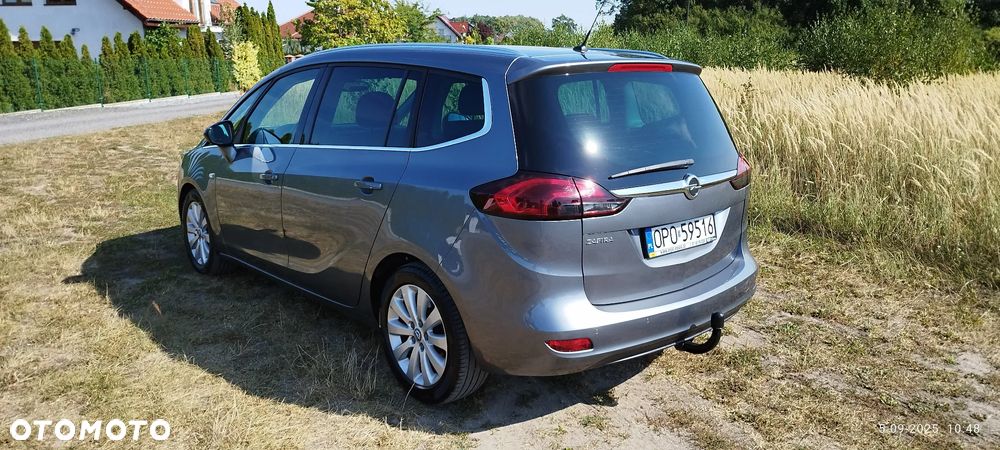 Opel Zafira - 16