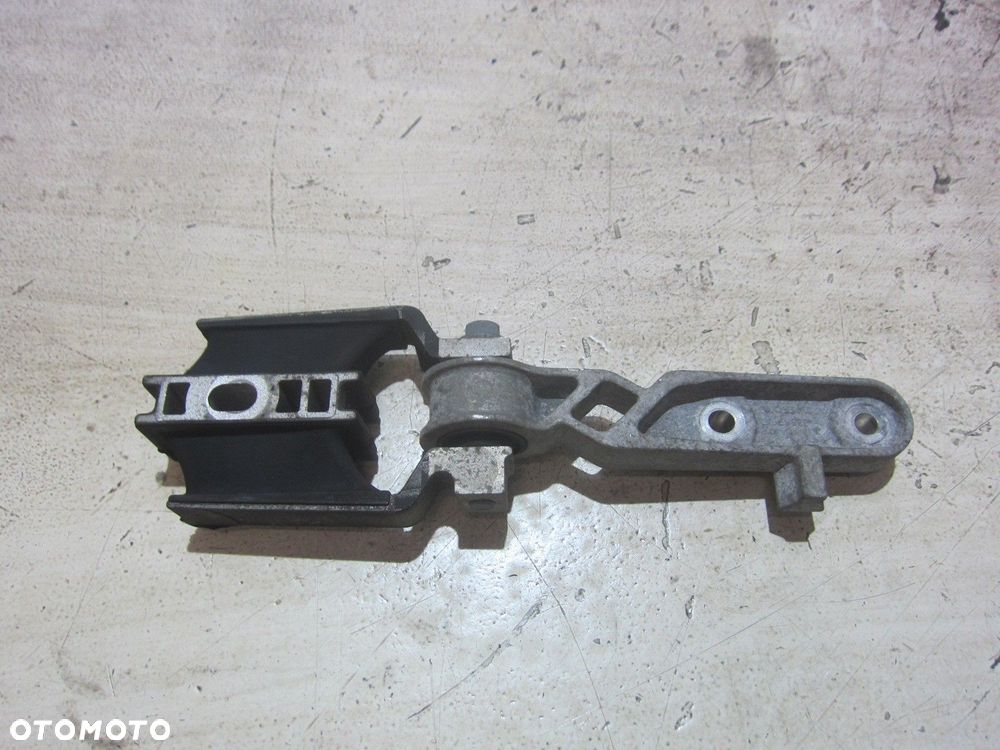 VOLVO XC60 II XC 60 ŁAPA PODUSZKA UCHWYT MOCOWANIE SKRZYNI BIEGÓW 31339956 - 2