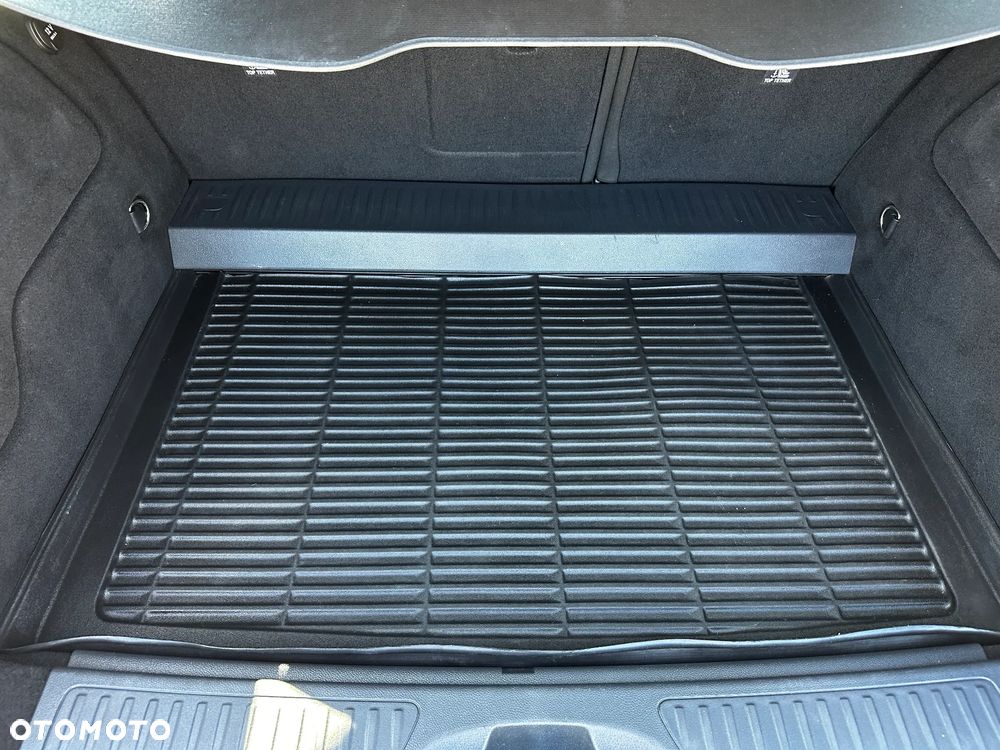 Mercedes-Benz Klasa B - 28