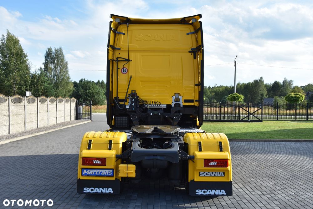 Scania S580 V8 !  / FULL OPCJA / CAŁA NA PODUSZKACH  / SKÓRA / FULL LED / HYDRAULIKA  / KLIMA POSTOJOWA  / FULL LED / STANDARD / RETARDER / FULL SERWIS ASO SCANIA ! Jak nowa ! ! - 10