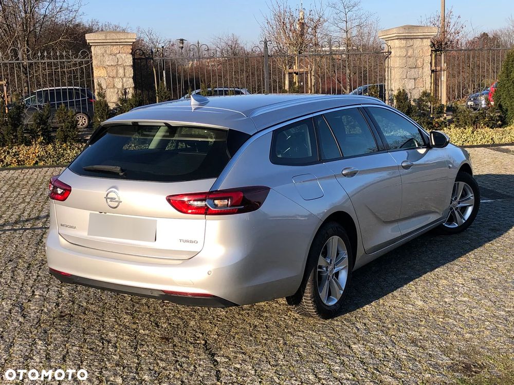 Opel Insignia - 24