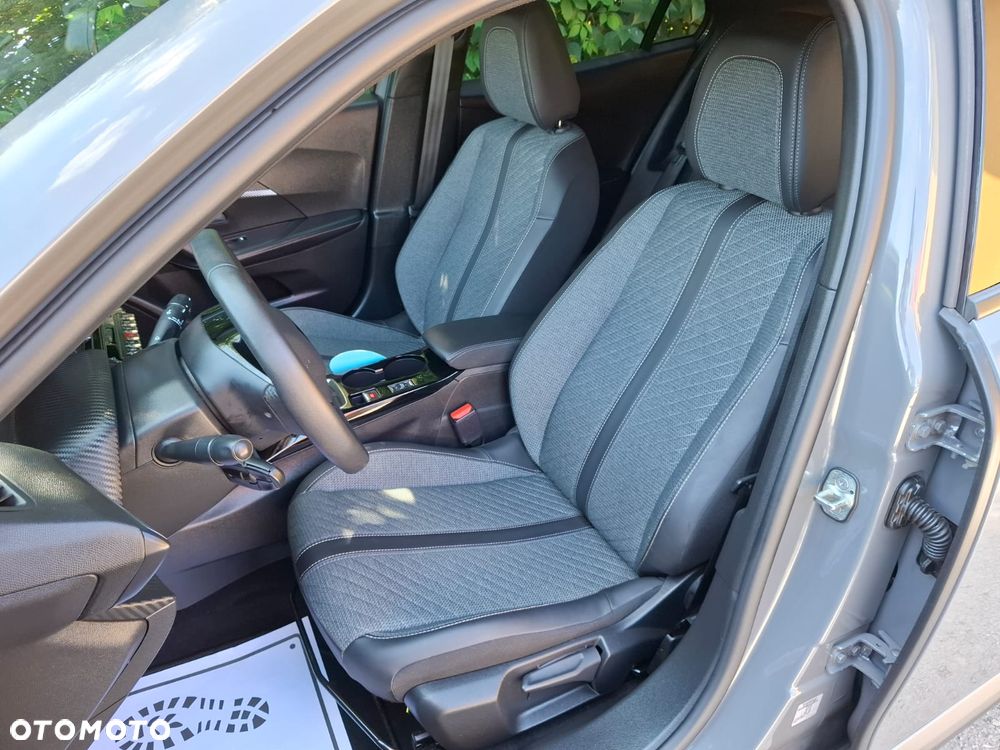Peugeot 2008 PureTech 100 Active S&S BVM6 - 20