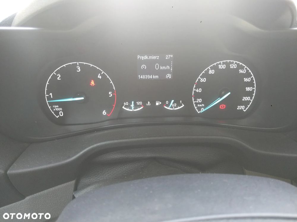 Ford Transit Connect - 23