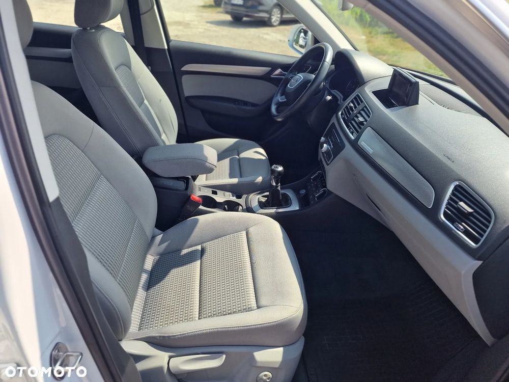 Audi Q3 2.0 TDI design - 25