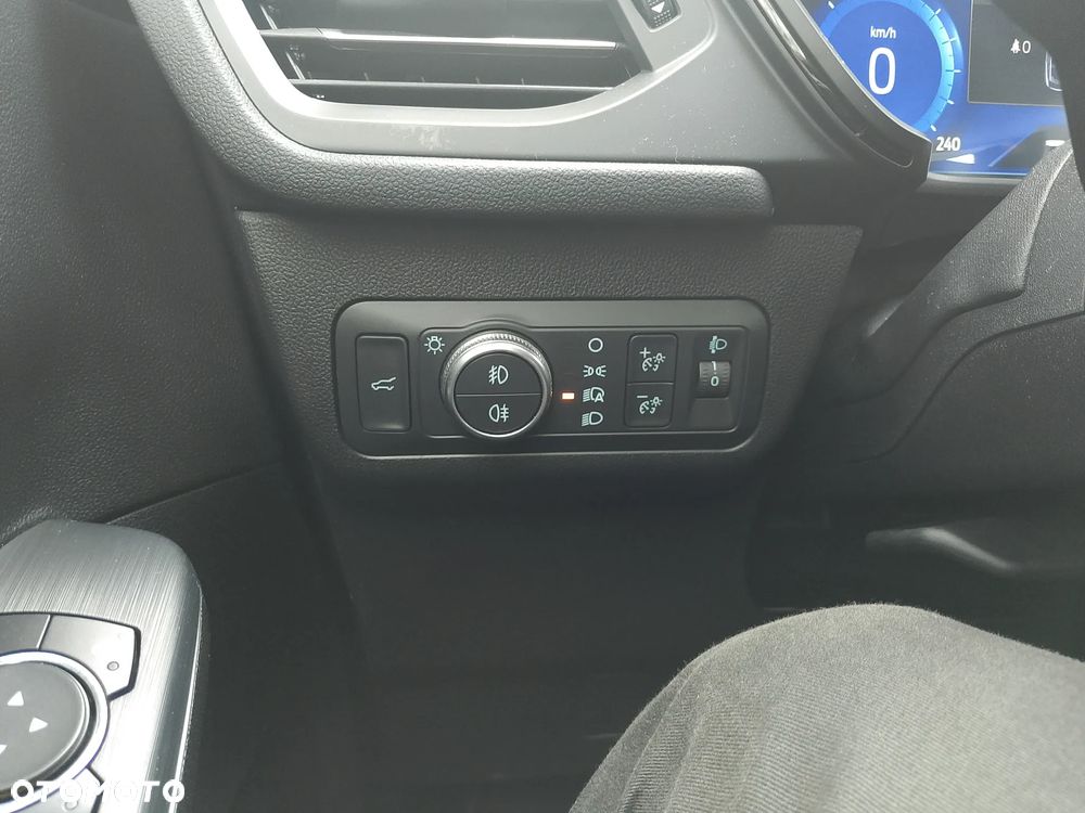 Ford Kuga 2.5 FHEV FWD ST-Line - 21