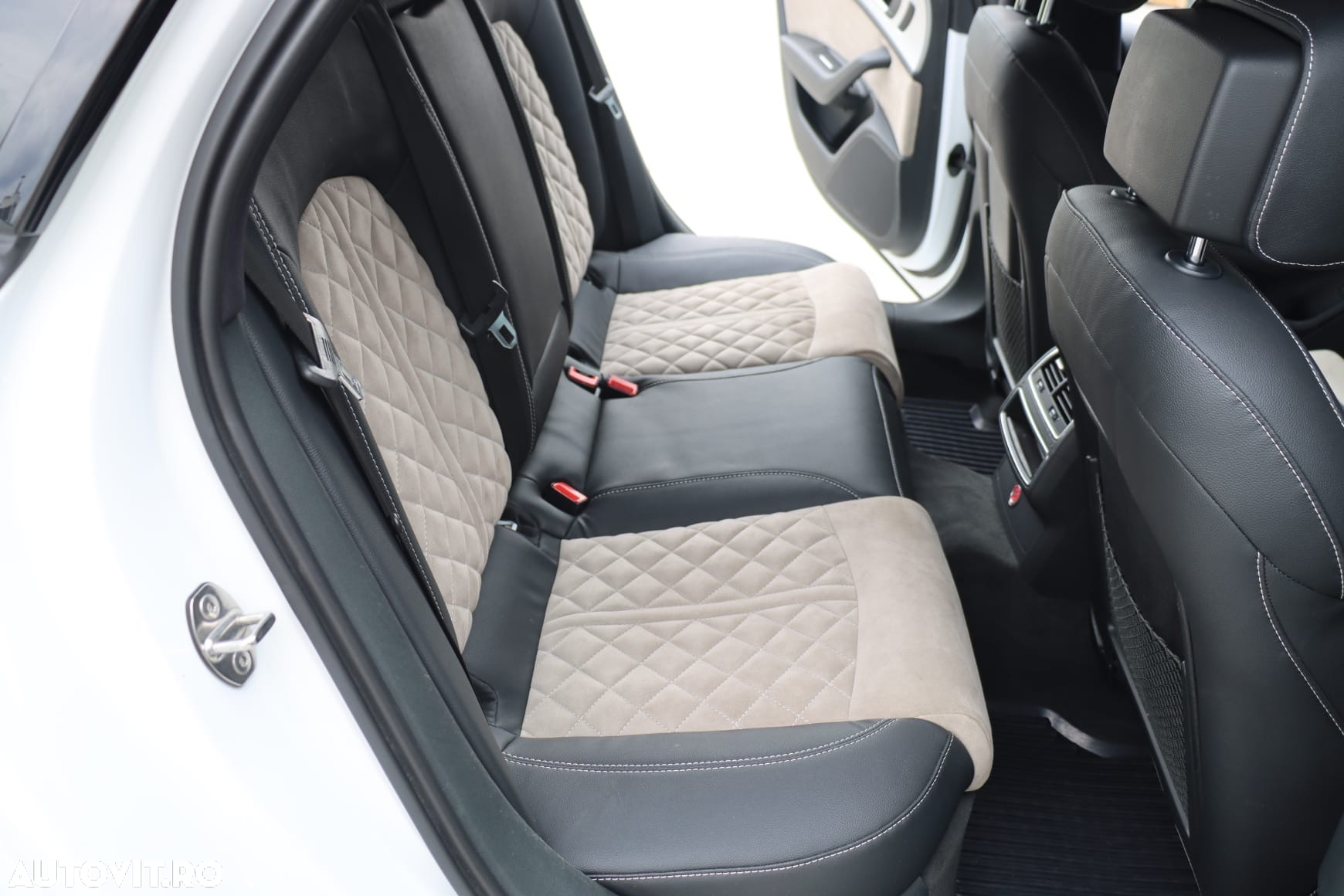 Audi A6 Avant 3.0 TDI quattro S tronic - 16