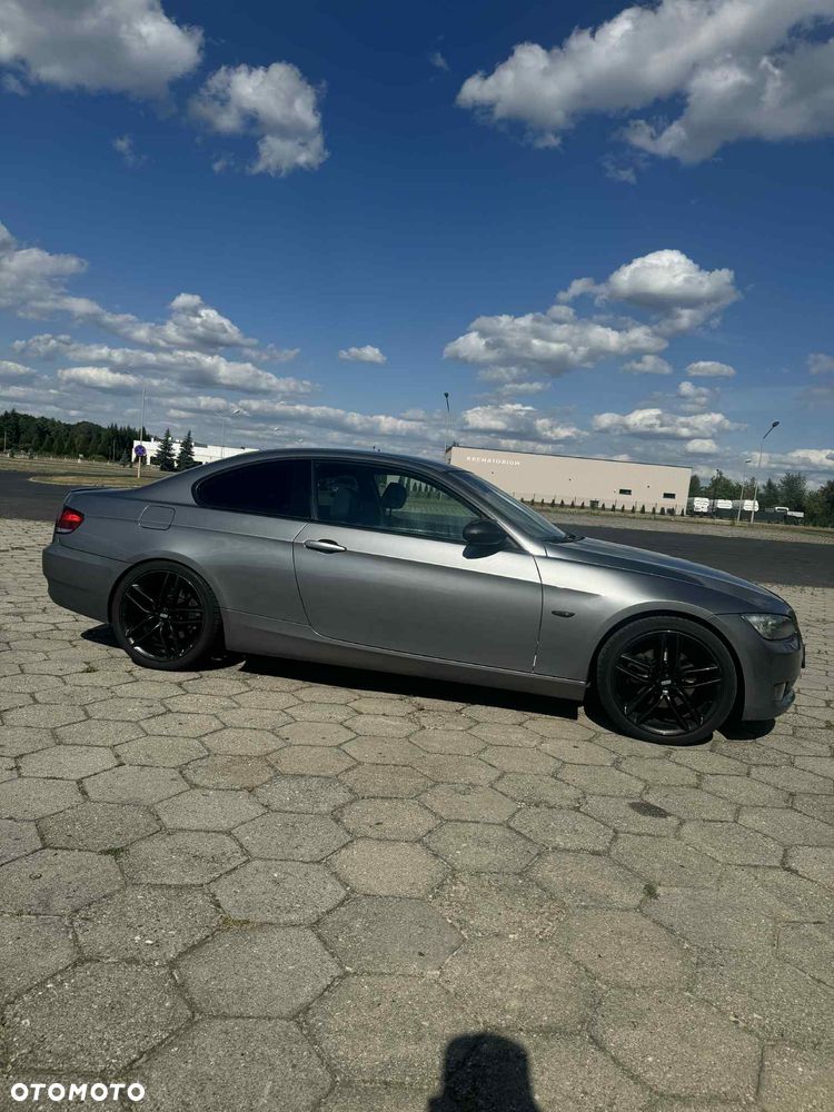 BMW Seria 3 320d - 8