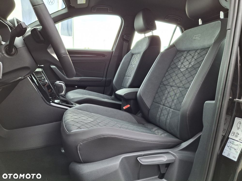 Volkswagen T-Roc 1.5 TSI R-Line DSG - 12