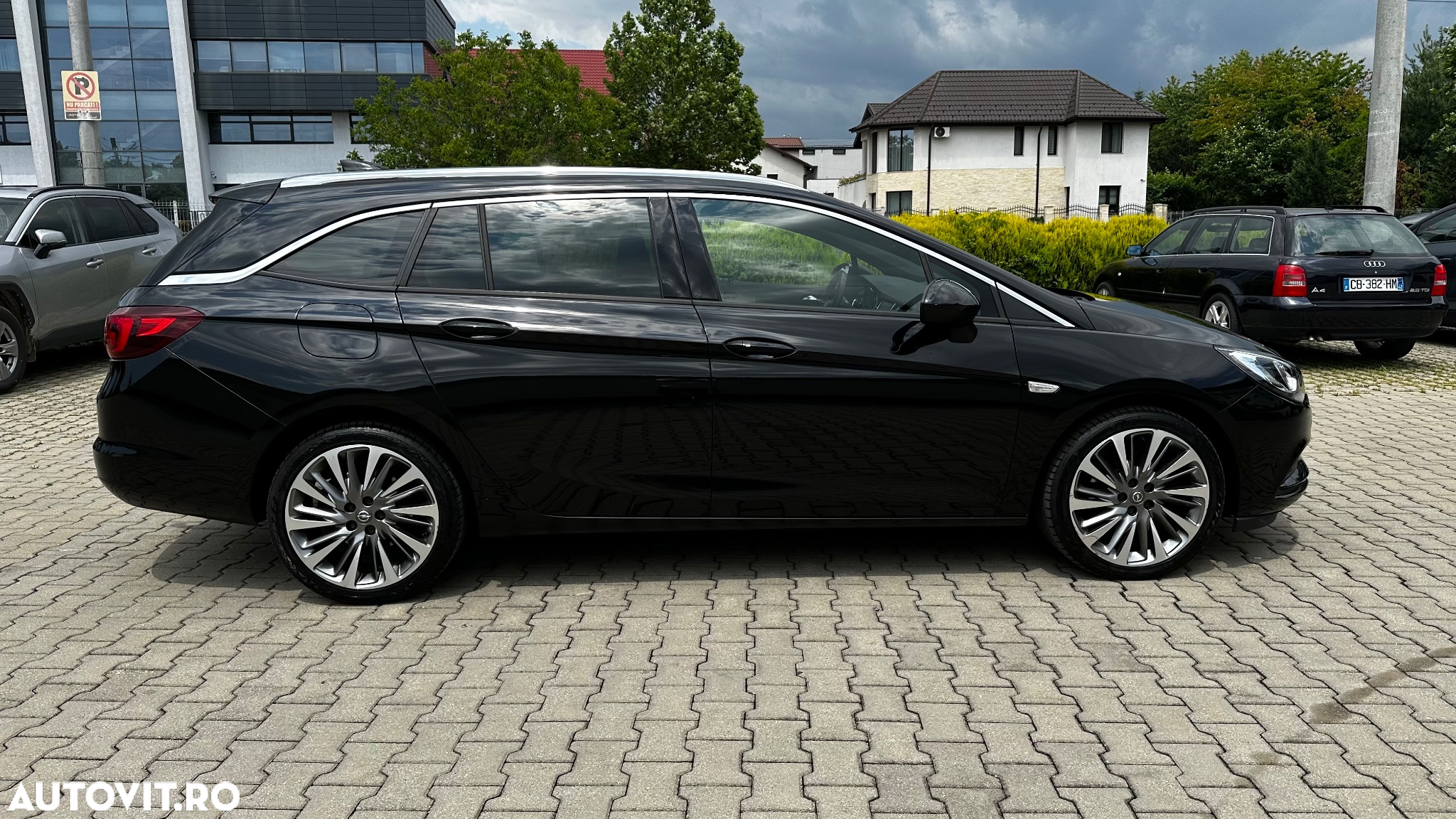 Opel Astra 1.6 D (CDTI DPF) Aut. Excellence - 19