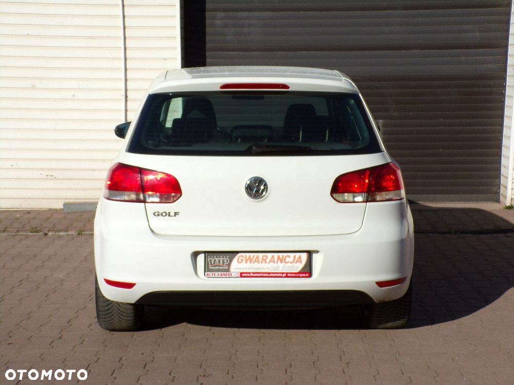 Volkswagen Golf - 14