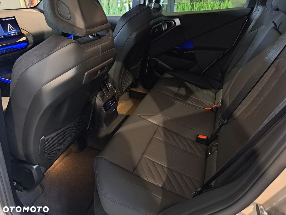 BMW X3 xDrive20d mHEV - 12