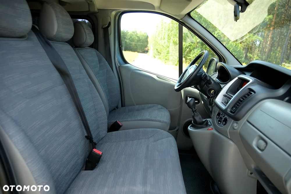 Renault Trafic - 22