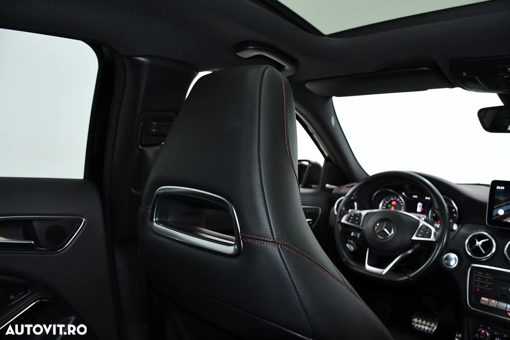 Mercedes-Benz A 220 d 4Matic 7G-DCT AMG Line - 19