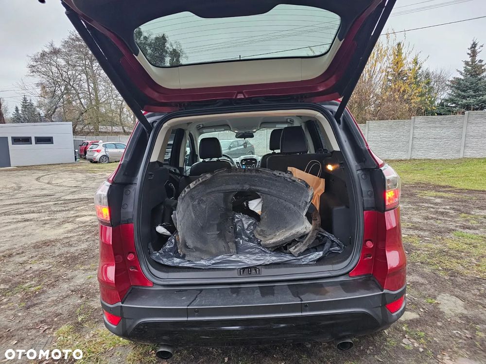 Ford Kuga 2.0 EcoBoost AWD Titanium ASS GPF - 39