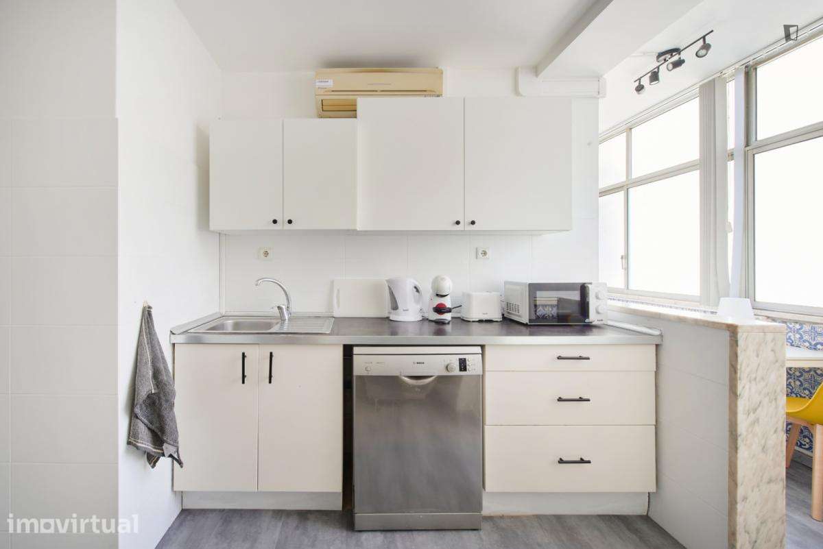 Quarto - localizado em Picoas Lisbon - Grande imagem: 2/18