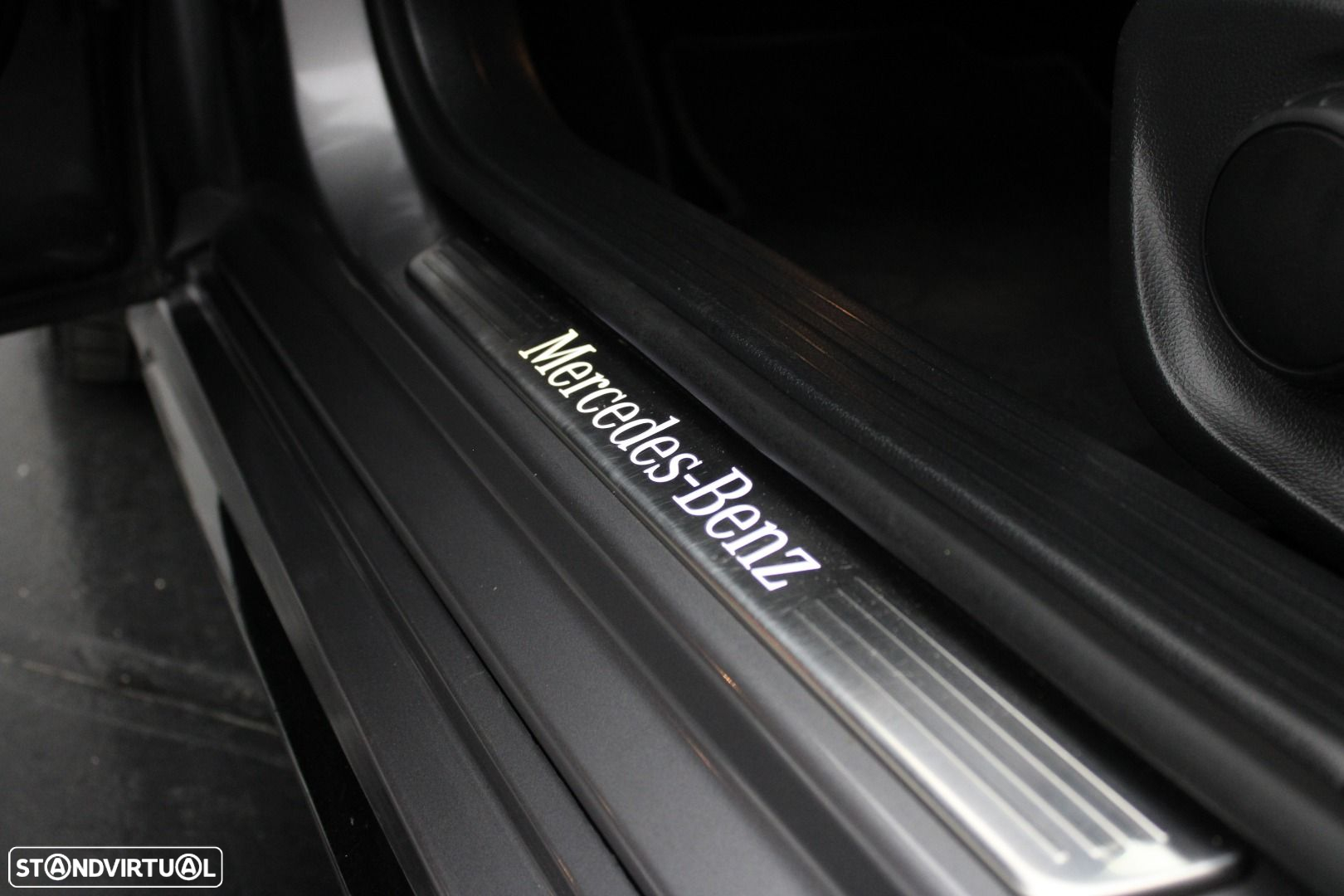 Mercedes-Benz CLA 180 d Shooting Brake AMG Line Aut. - 29