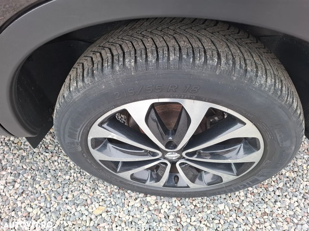 Nissan Qashqai 2.0 DCI Visia "All Mode 4x4" - 25