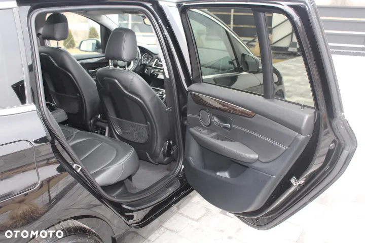 BMW Seria 2 220d Gran Tourer Luxury Line - 18