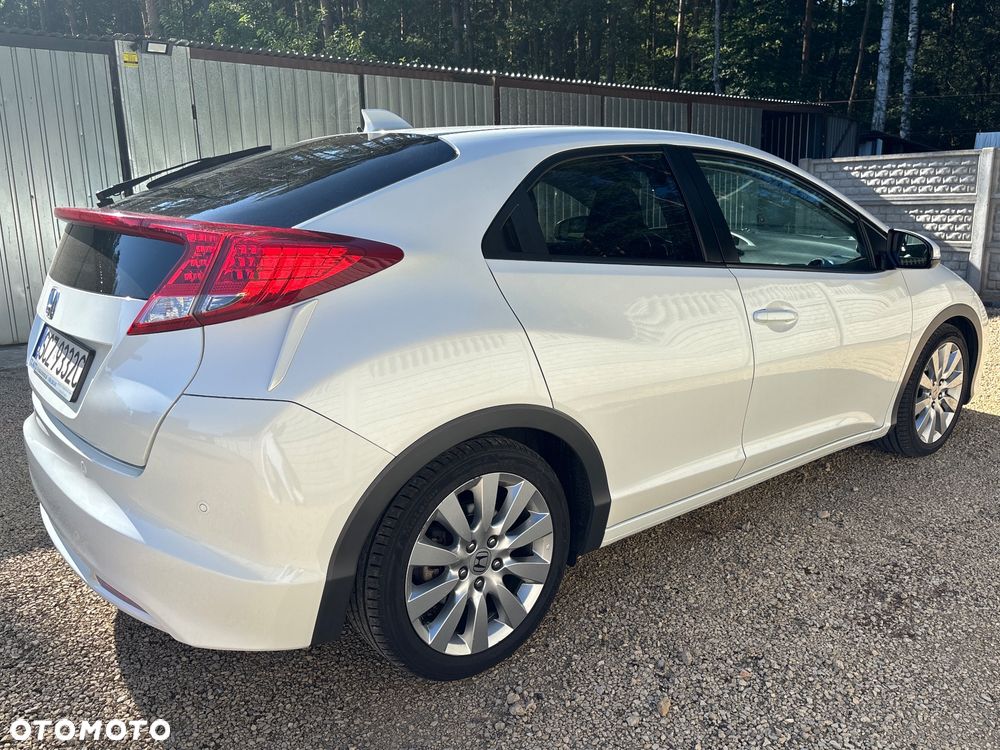 Honda Civic 1.8 i-VTEC Executive - 4