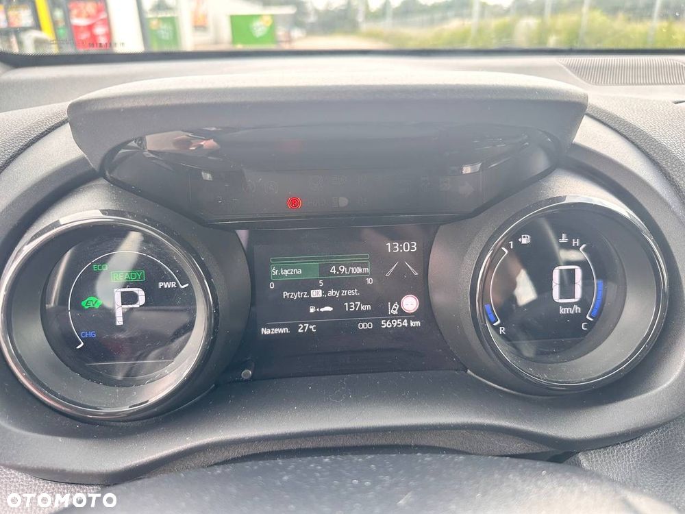 Toyota Yaris Hybrid 1.5 Style - 6