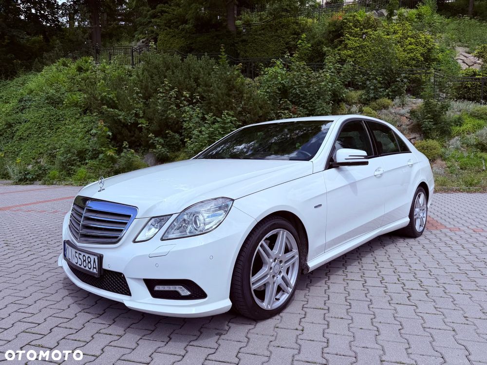 Mercedes-Benz Klasa E 200 CGI BlueEffICIENCY - 1