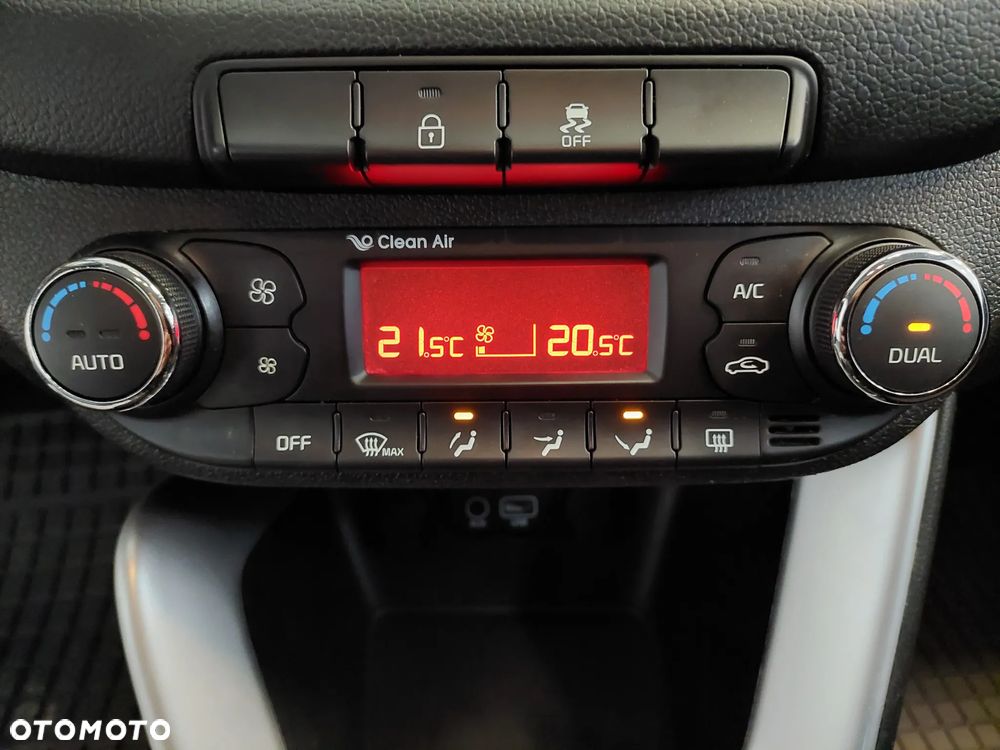 Kia Ceed 1.6 GDI M - 14