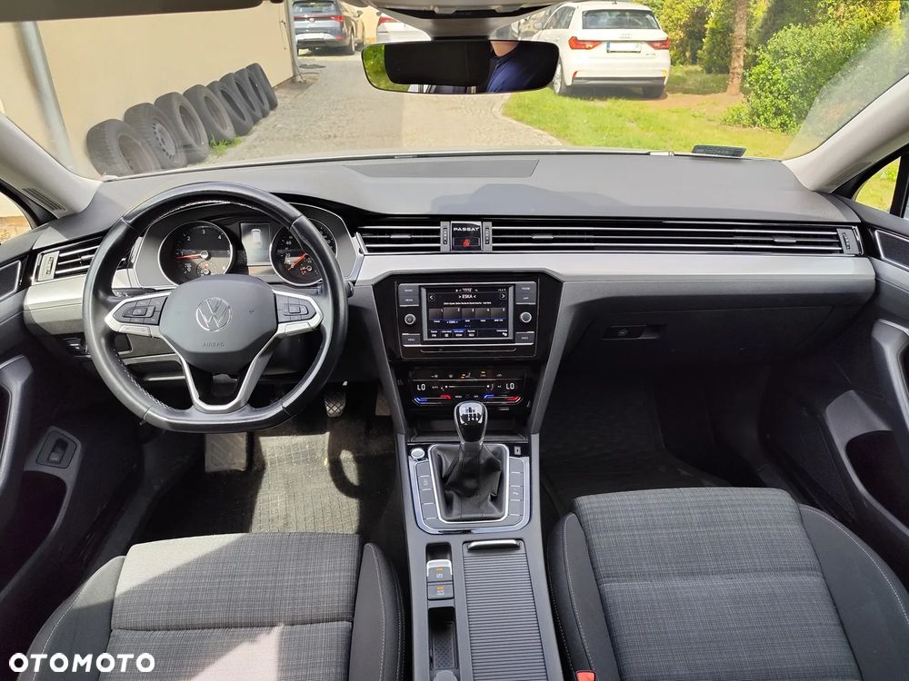 Volkswagen Passat Variant 2.0 TDI EVO Business - 7