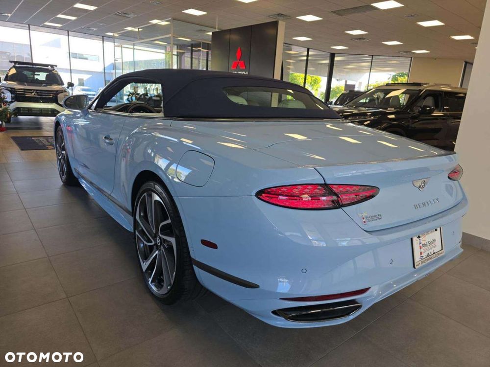 Bentley Continental GT - 20
