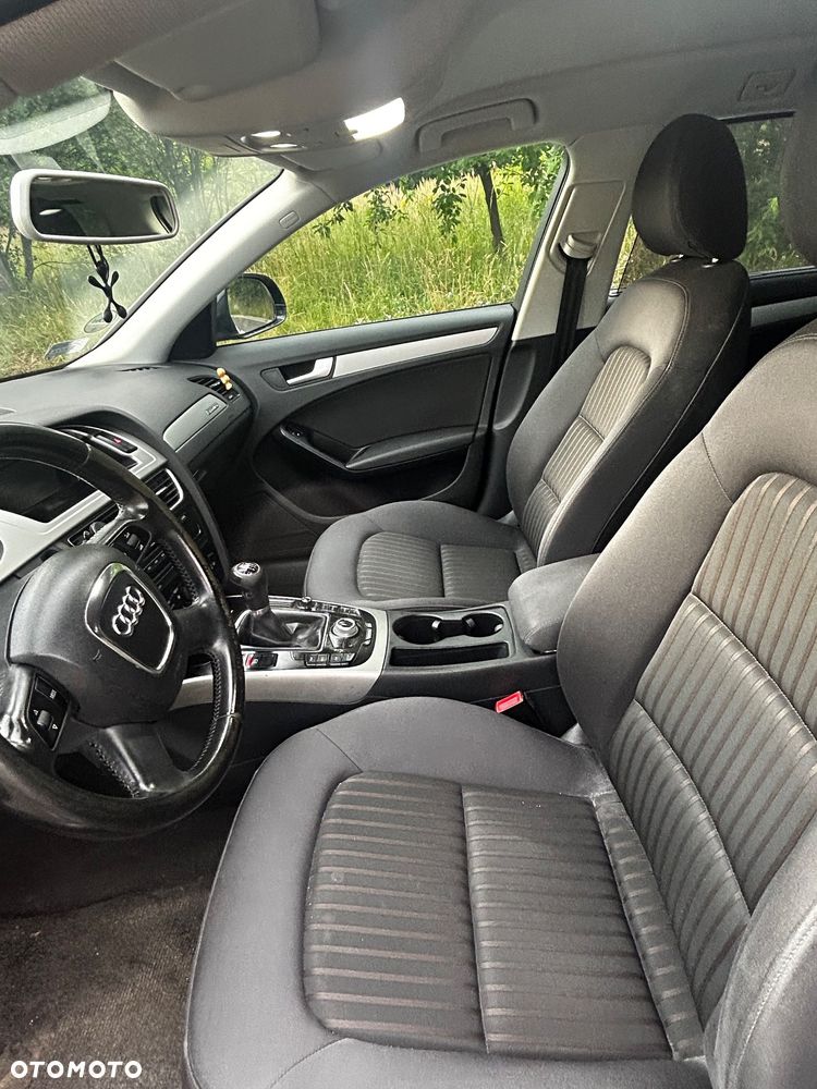 Audi A4 Avant 2.0 TDI Quattro - 27