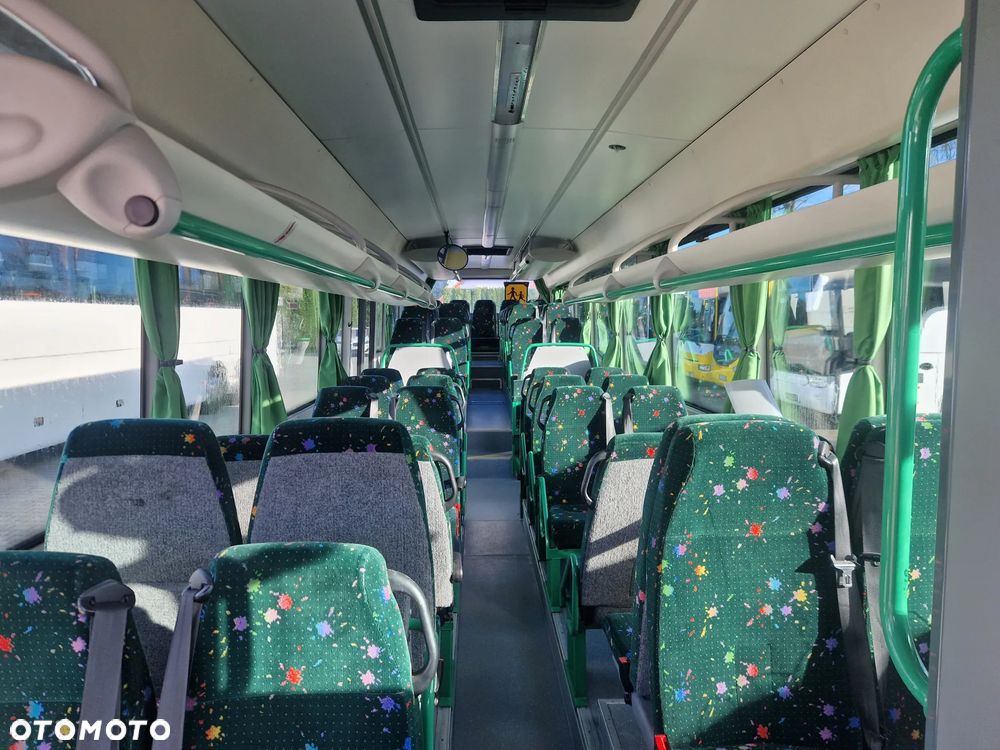 Iveco CROSSWEY LOW ENTRY^E6^AUTOMAT - 12