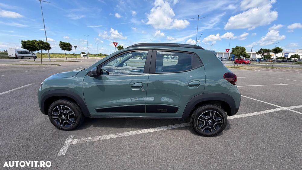 Dacia Spring Expression - 10