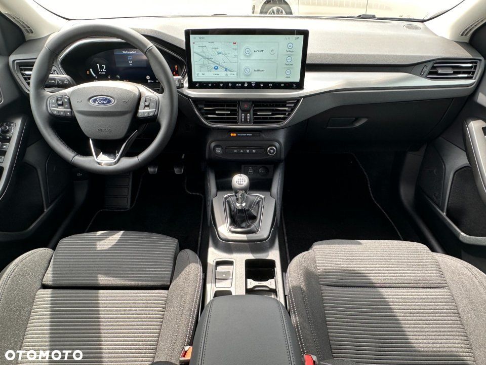 Ford Focus - 18