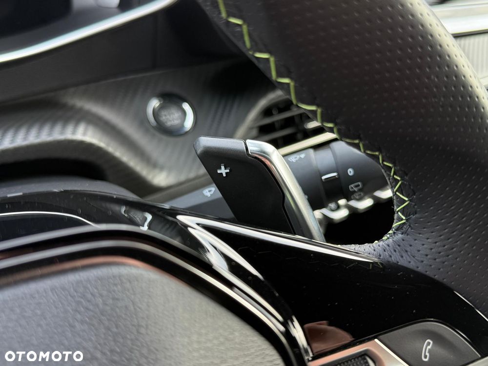 Peugeot 2008 1.2 PureTech GT S&S EAT8 - 26