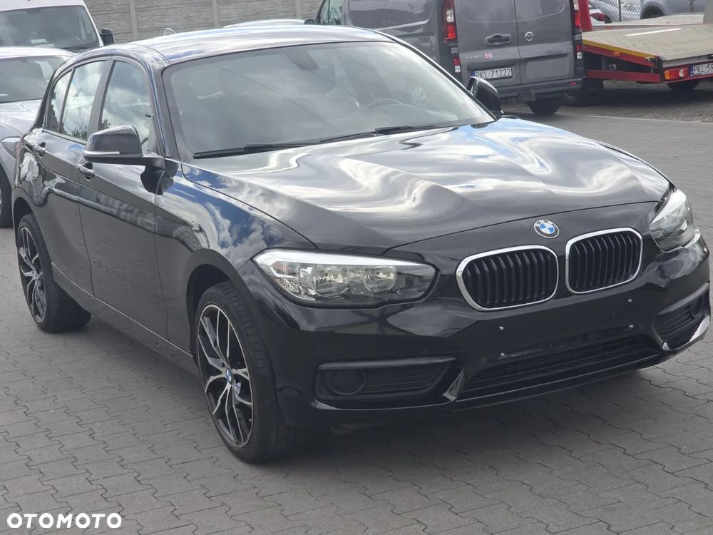 BMW Seria 1 116i - 10