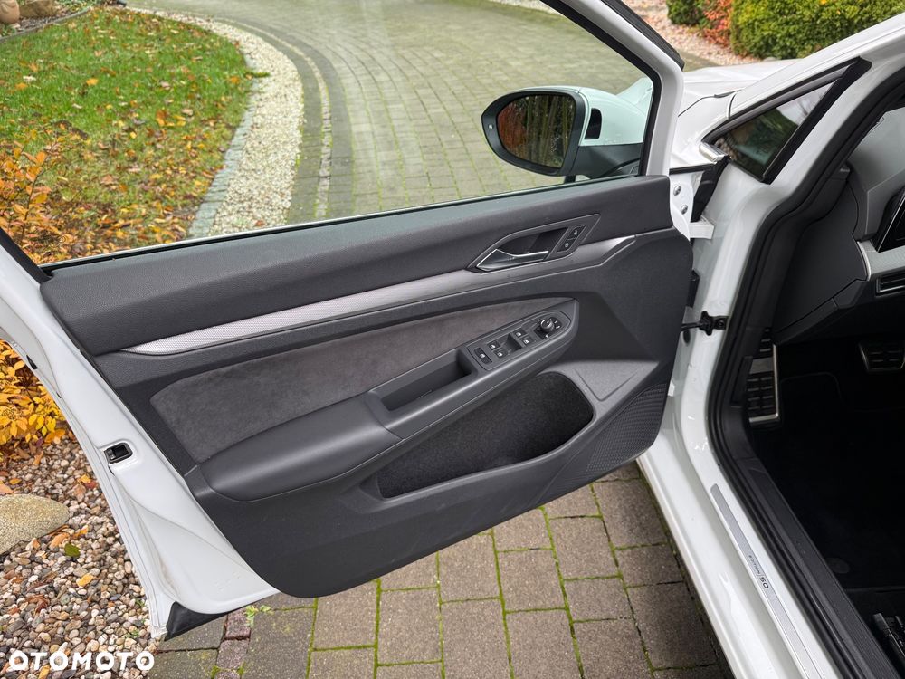 Volkswagen Golf 1.5 eTSI mHEV Edition 50 DSG - 14