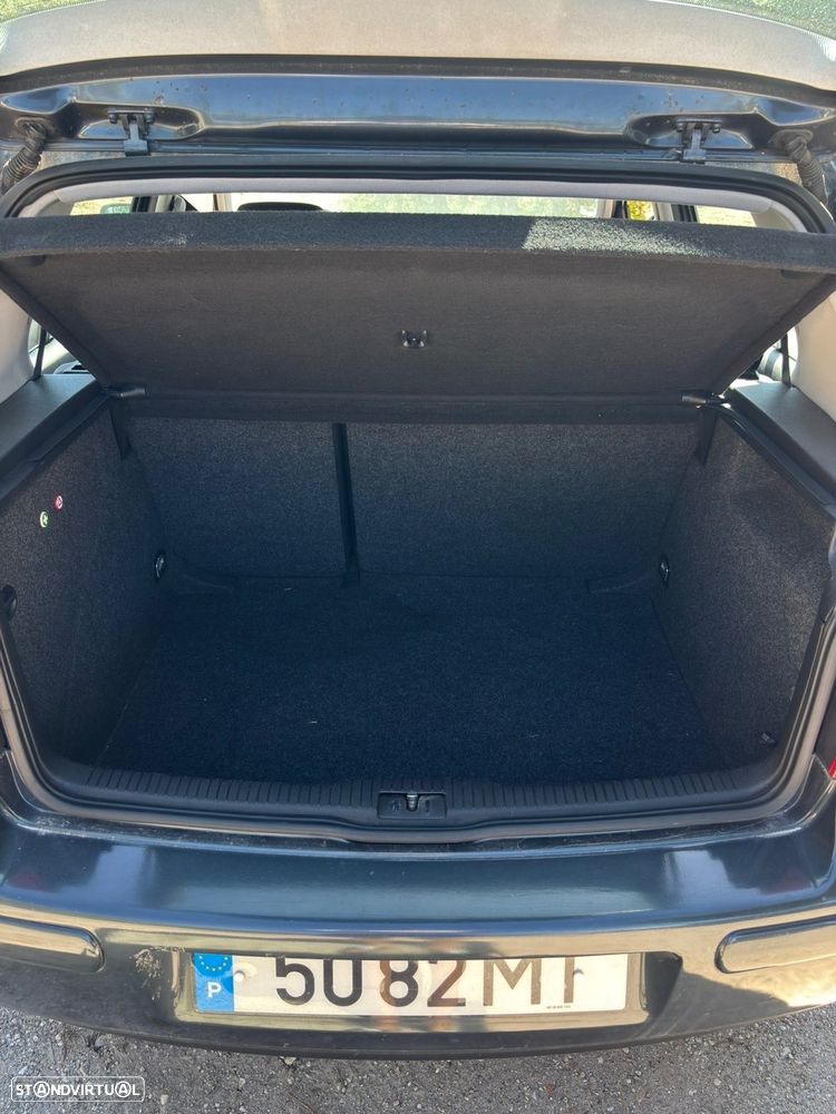 VW Golf 1.4i Confortline - 10