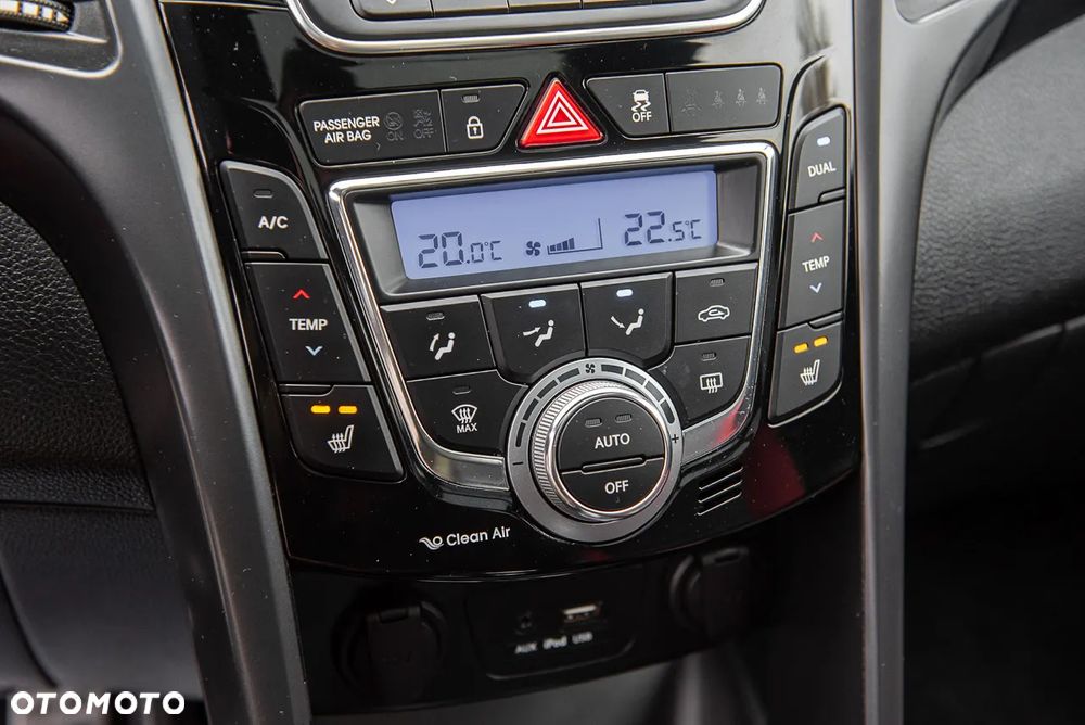 Hyundai i30 1.6 T GDI Turbo - 22