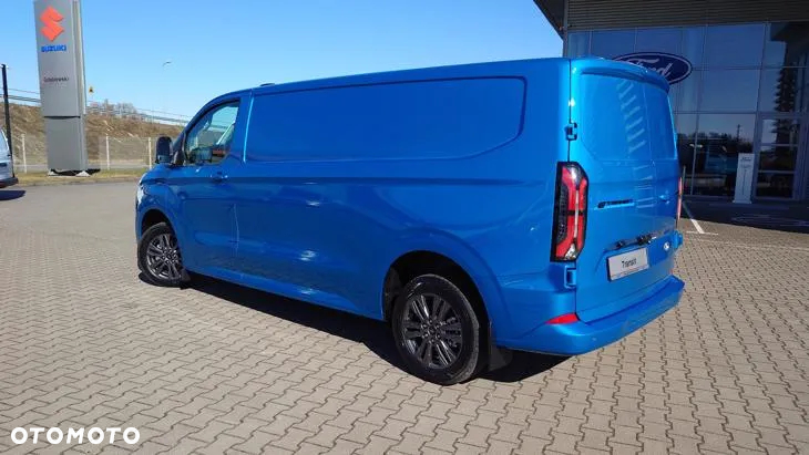 Ford Transit E-Custom - 29