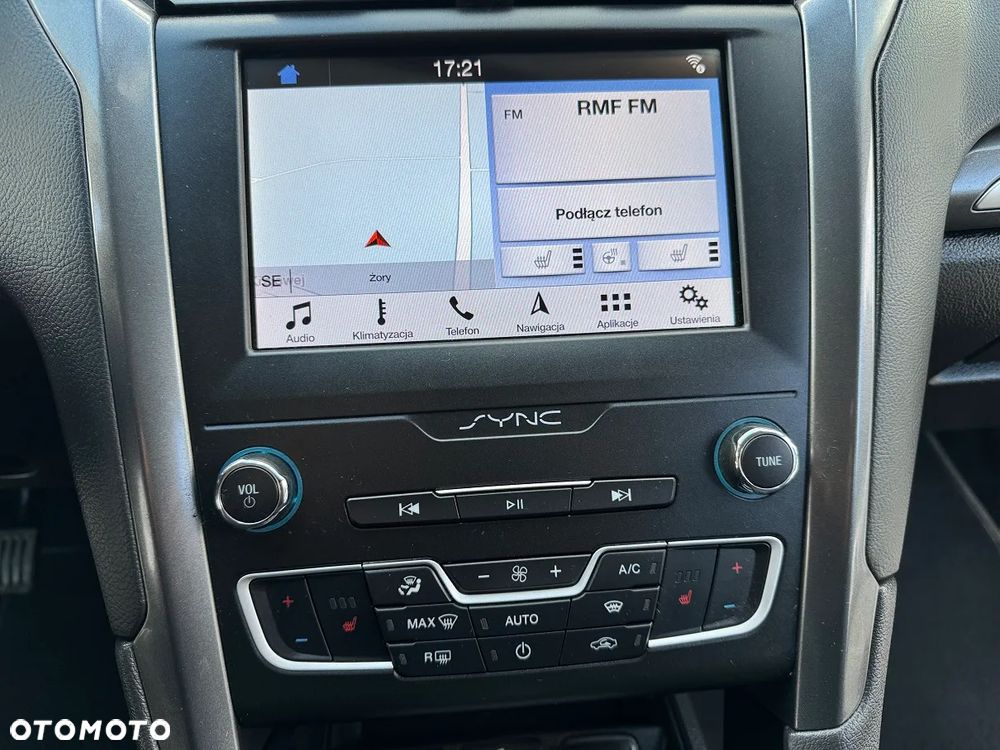 Ford Mondeo - 32