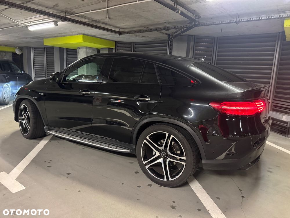 Mercedes-Benz GLE AMG Coupe 43 4-Matic - 28