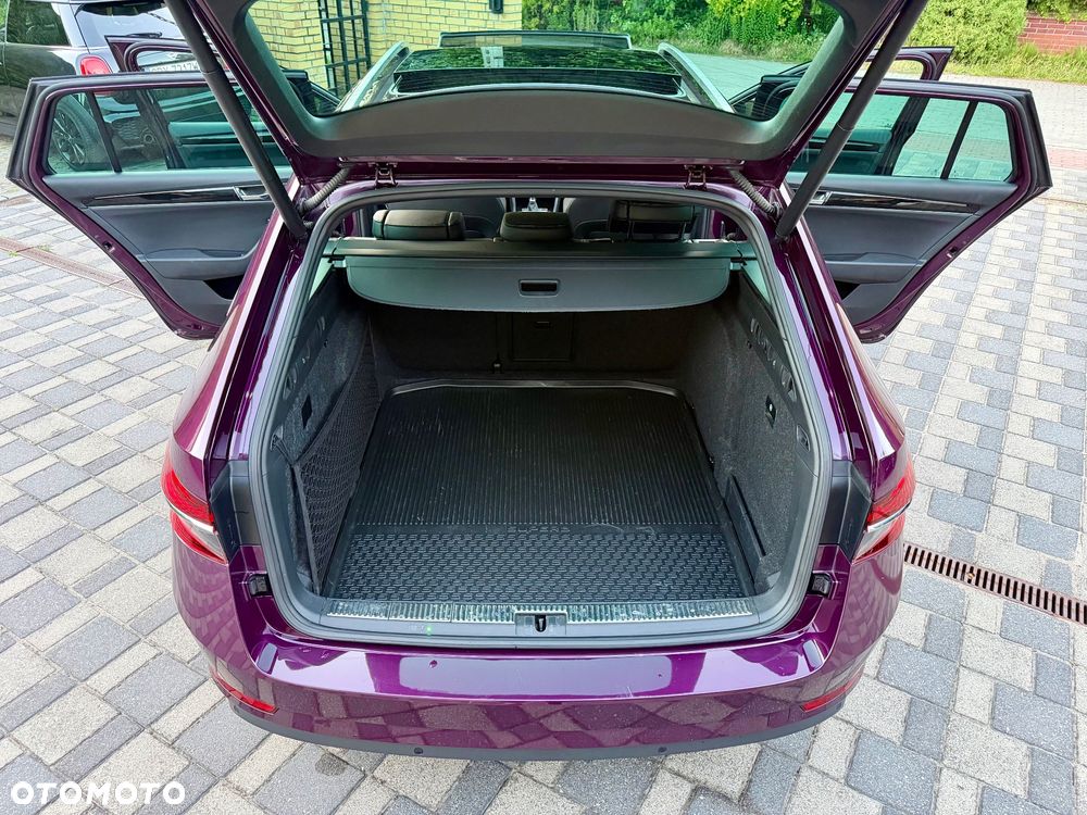 Skoda Superb 2.0 TDI SCR L&K DSG - 20