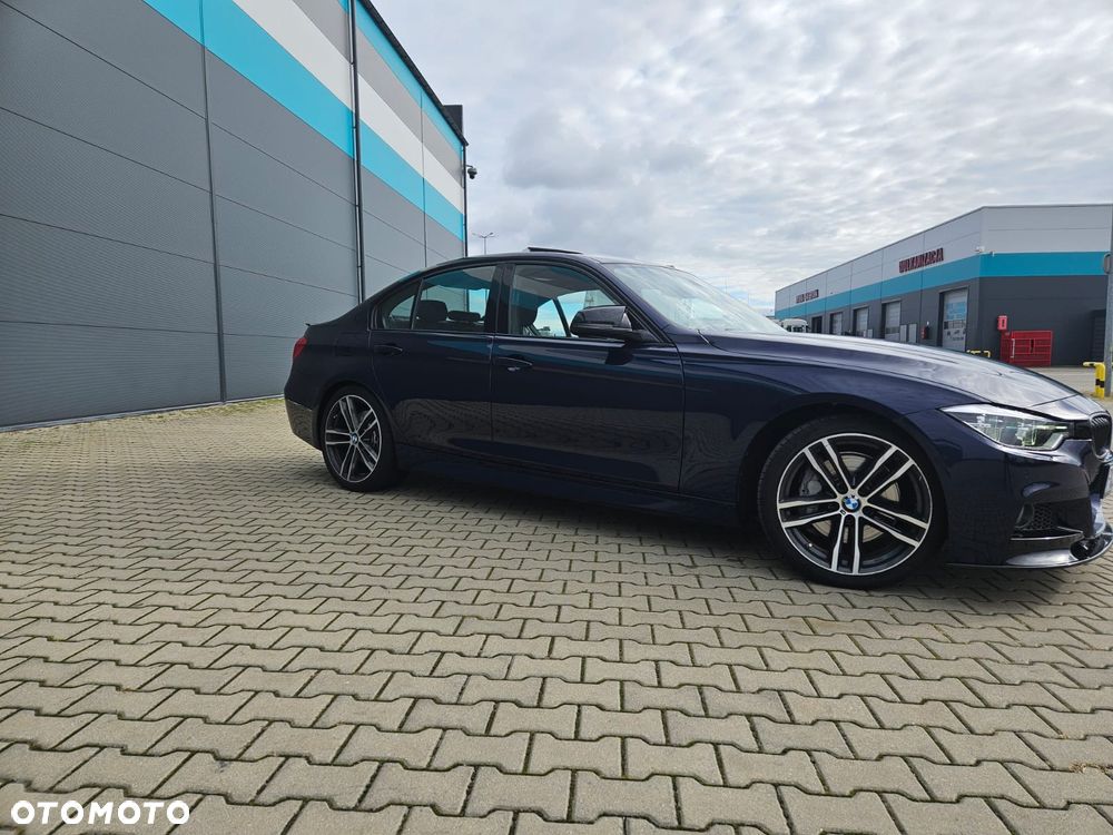 BMW Seria 3 340i M Sport - 16